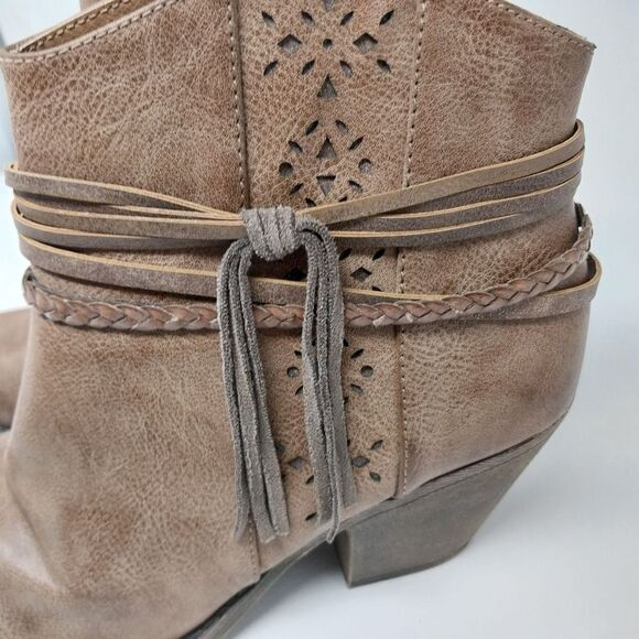 MAURICE'S BOOTS. BROWN. SIZE 9.5M. - Picture 4 of 16